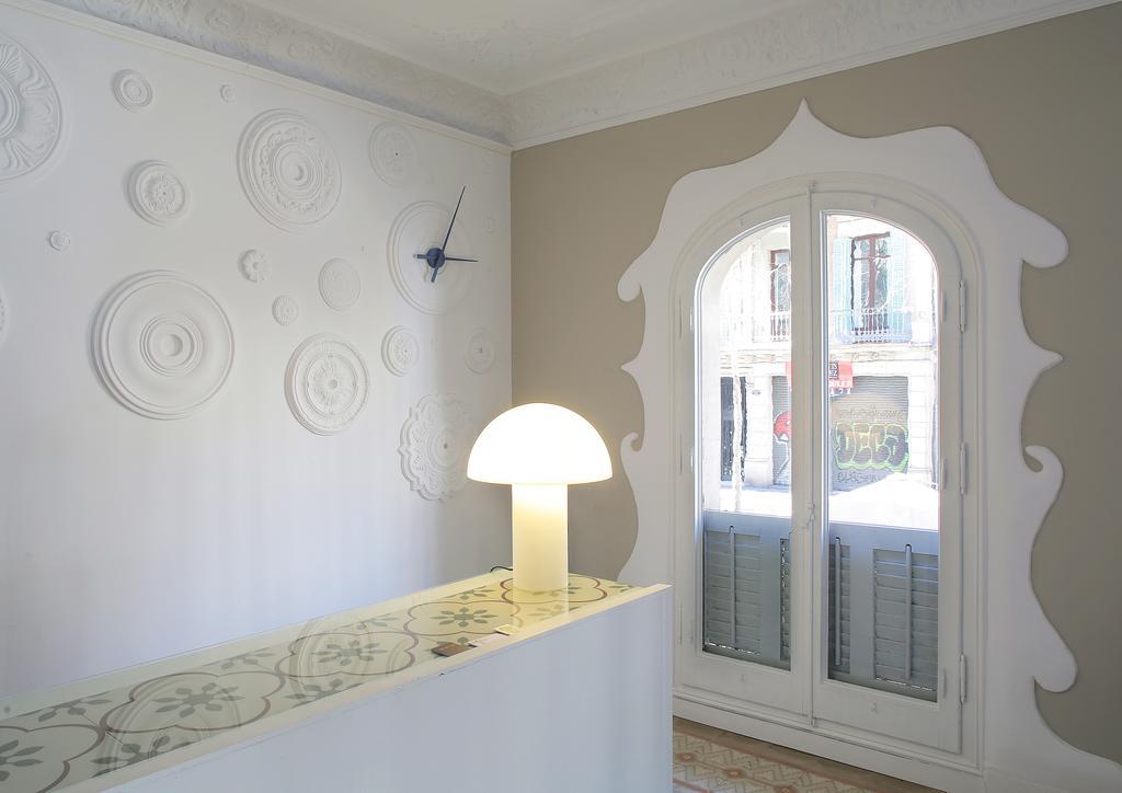 Hostal Medea Barcelona Zewnętrze zdjęcie